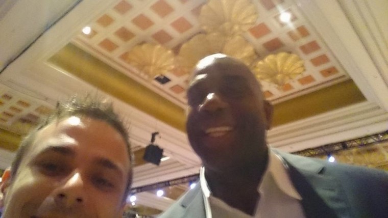 Magic Johnson Selfie